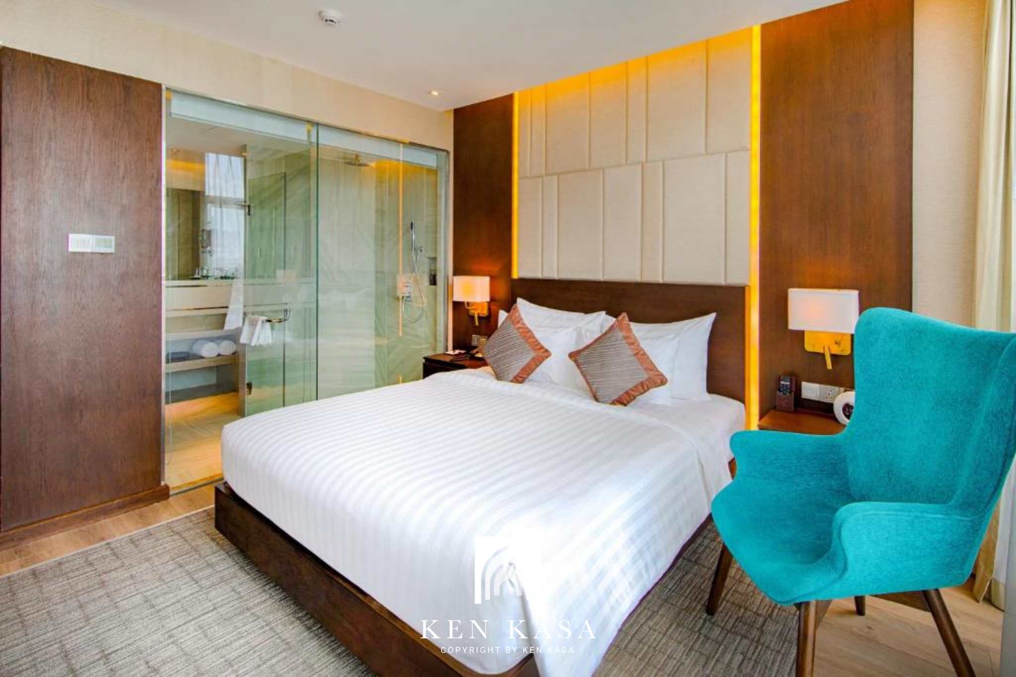 Ph&ograve;ng standard c&oacute; gi&aacute; cả rẻ 